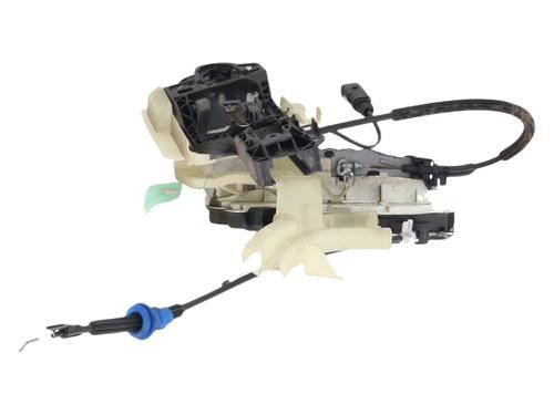 Front left lock VW PASSAT CC B6 (357) 2.0 TDI | BP39729251C98 - Image 3