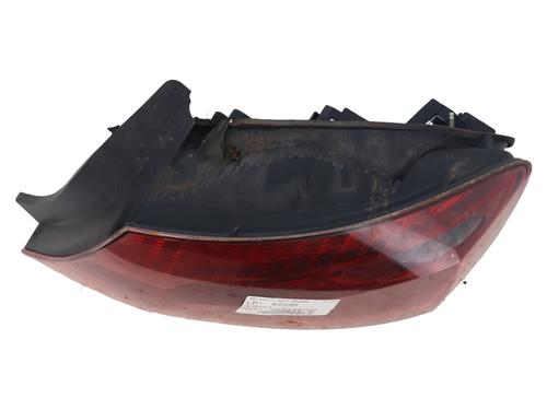 Used Right taillight PEUGEOT 407 (6D_) 2.0 HDi 135 (6DRHRH, 6DRHRE, 6DRHRG, 6DRHRJ) (136 hp) 32128538