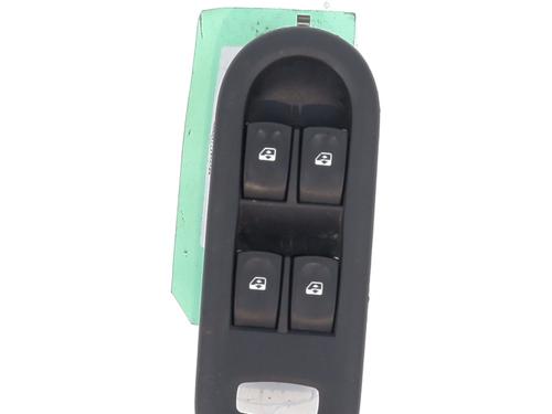 Used Left front window switch RENAULT CLIO III Grandtour (KR0/1_) 1.5 dCi (KR0G) (68 hp) 30159426