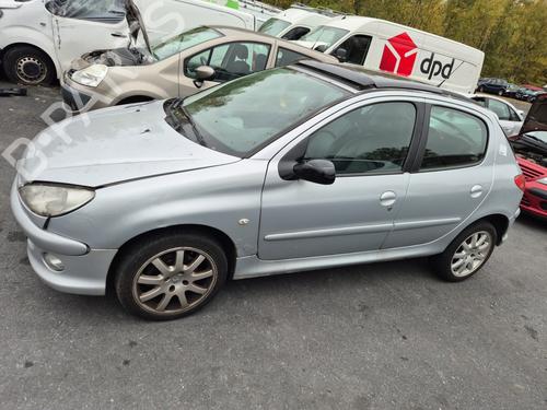 Steering column stalk PEUGEOT 206 Hatchback (2A/C) 2.0 HDI 90 | BP31365857I23 