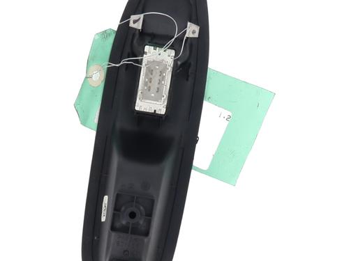 Used Right front window switch Right front window switch PEUGEOT 208 I (CA_, CC_) 1.2 VTI 82 (82 hp) 29197107 29197107