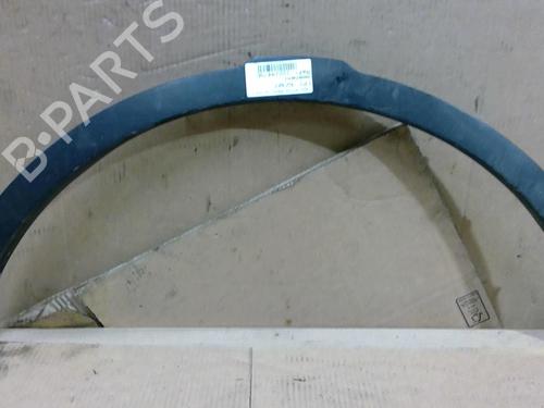 Used Front right wheel arch trim LAND ROVER RANGE ROVER EVOQUE (L538) 2.2 D 4x4 (150 hp) 32742862