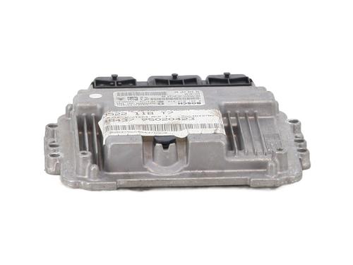 Engine control unit (ECU) PEUGEOT 308 SW I (4E_, 4H_) 1.6 HDi | BP30763772M57