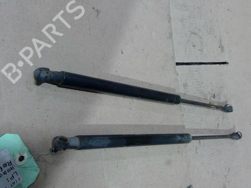 Used Tailgate lift support FIAT 500 (312_) 0.9 (312AXG1A, 312.AXG11) (86 hp) 31934388