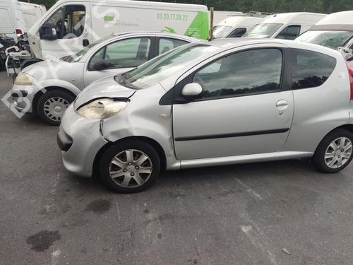 Front left window mechanism PEUGEOT 107 (PM_, PN_) 1.4 HDi | BP27641610C22 