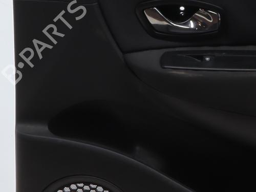 Forreste højre beklædning Forreste højre beklædning RENAULT SCÉNIC III (JZ0/1_) 1.5 dCi (110 hp) 34336776 34336776