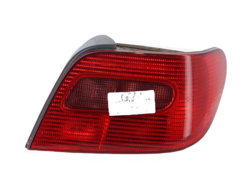 Used Right taillight Right taillight 36792042 36792042