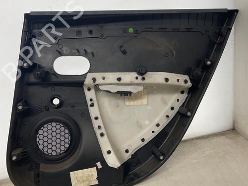 Guarnecido trasero izquierdo Guarnecido trasero izquierdo RENAULT CLIO III Grandtour (KR0/1_) 1.5 dCi (KR0G) (68 hp) 36761422 36761422