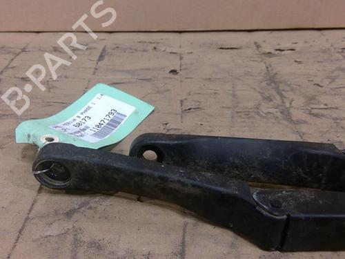 front-windshield-wiper-arm-opel-meriva-b-mpv-s10-2010-2011-2012-2013-2014-2015-2016-2017-28064151 main image