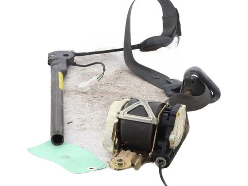front-right-seatbelt-renault-clio-iii-br01-cr01-2005-2006-2007-2008-2009-2010-2011-2012-2013-2014-26184428 main image
