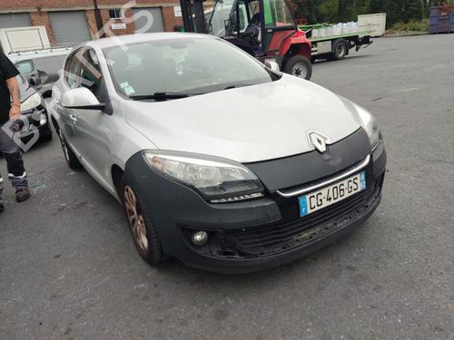 Left headlight RENAULT MEGANE III Hatchback (BZ0/1_, B3_) 1.5 dCi (BZ0C) | BP29493119C28 