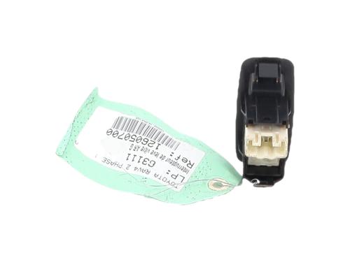 Used Left rear window switch Left rear window switch TOYOTA RAV 4 II (_A2_) 2.0 D 4WD (CLA20_, CLA21_, CLA20R, CLA21R) (116 hp) 35939606 35939606