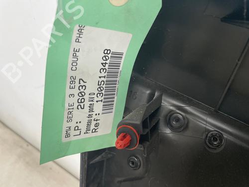 Høyre frontpanel Høyre frontpanel 38090123 38090123