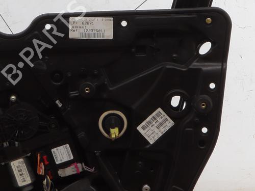 Used Front right window mechanism Front right window mechanism VW GOLF VI (5K1) 2.0 TDI (110 hp) 33057077 33057077