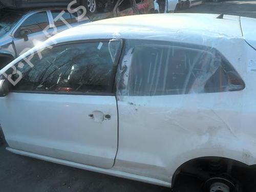 Seat buckle VW POLO V (6R1, 6C1) 1.6 TDI | BP23846684I32 