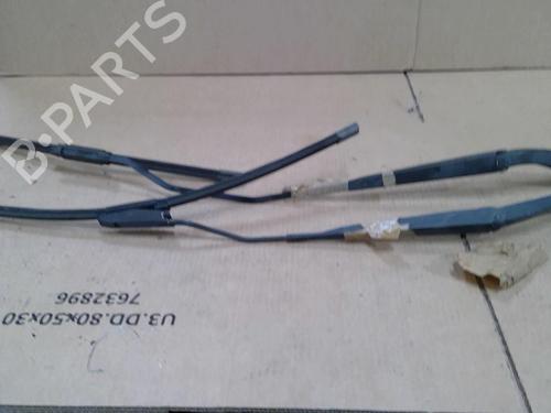 Used Front windshield wiper arm RENAULT MEGANE II Estate (KM0/1_) 1.5 dCi (KM16, KM1E) (106 hp) 26183783