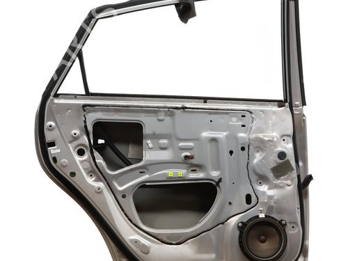left-rear-door-toyota-prius-liftback-_w2_-2003-2004-2005-2006-2007-2008-2009-2010-33729943 main image