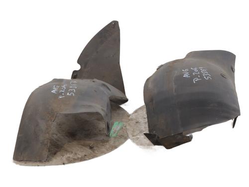 Used Wheel arch PEUGEOT 206 Hatchback (2A/C) 1.4 16V (88 hp) 25924273