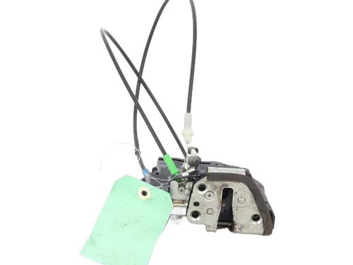 Venstre bagtil lås TOYOTA AURIS (_E15_) 2.0 D-4D (ADE150_, ADE150R) (126 hp) 33220628