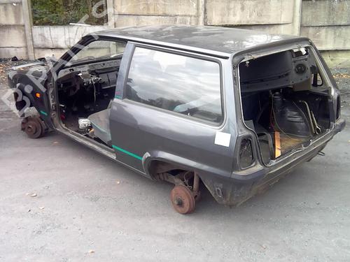 Used Parts VW POLO II (86C, 80) 1.0 1877532