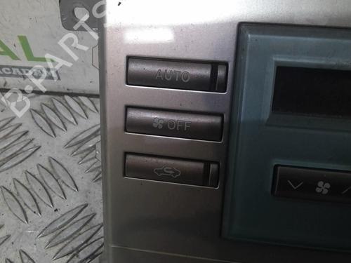 Used Climate control Climate control 22004784 22004784