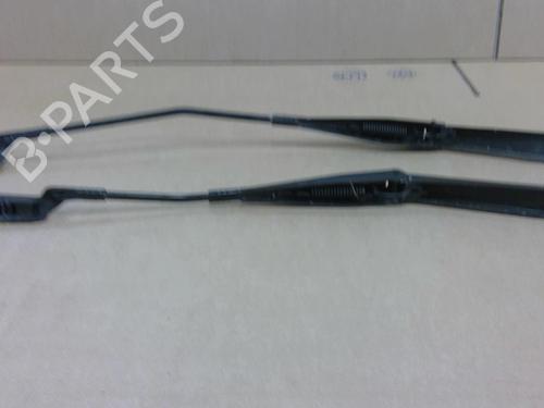 Front windshield wiper arm FORD FIESTA VI (CB1, CCN) 1.6 TDCi | BP27161706C143 