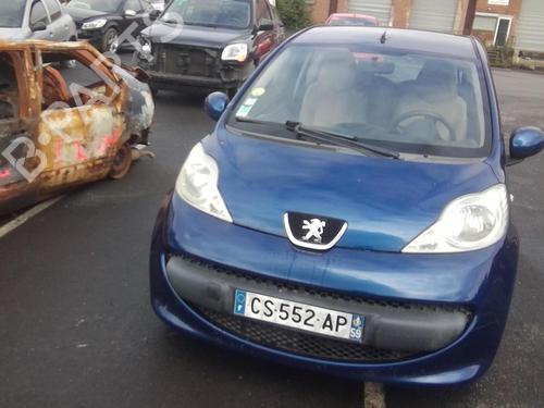Left taillight PEUGEOT 107 (PM_, PN_) 1.0 | BP22003295C34 