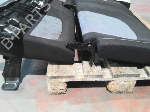 Rear seat RENAULT TWINGO III (BCM_, BCA_) 1.0 SCe 70 (BCMB) | BP29596548C17 
