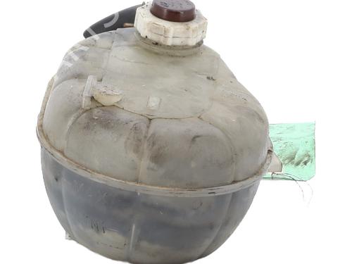 Ekpansionstank Ekpansionstank RENAULT MASTER II Van (FD) 2.5 D (FD0A, FD0E, FD2E, FD3E) (80 hp) 32427440 32427440