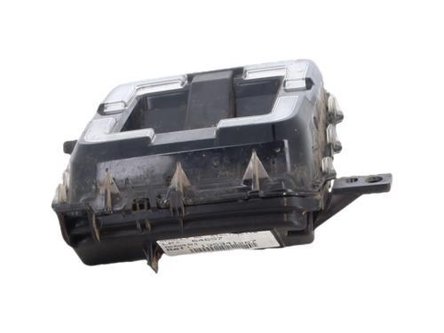 left-daytime-light-renault-5-2024-40467128 main image