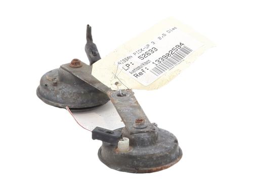 horn-nissan-pick-up-d22-1997-39957432 main image
