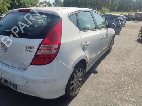 Seat buckle HYUNDAI i30 (FD) 1.6 CRDi | BP27161917I32 - Image 9