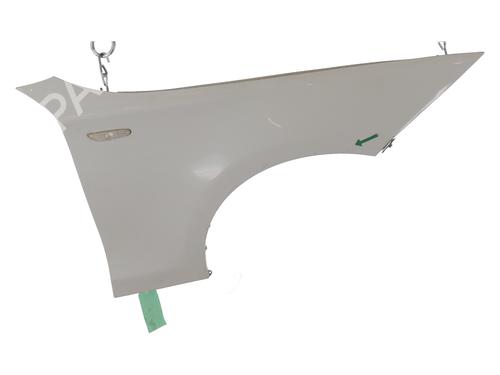 Used Right front fenders BMW 1 (E87) 116 d (116 hp) 25223922