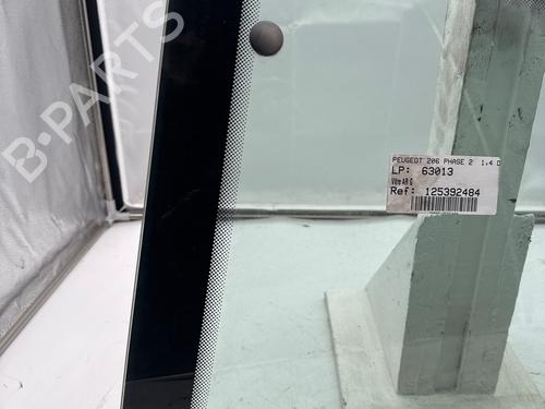 Dør rude ventre bagtil Dør rude ventre bagtil PEUGEOT 206 Hatchback (2A/C) [1998-2012] 34501829 34501829