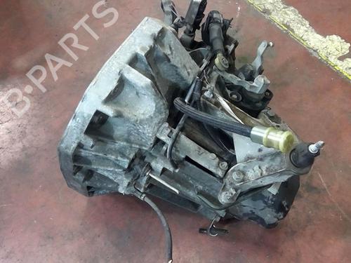 Used Gearbox Gearbox DACIA LOGAN (LS_) 1.5 dCi (LS0K) (68 hp) 21816750 21816750