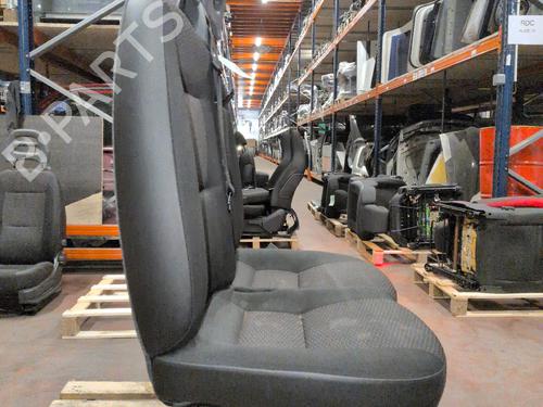 Used Right front seat Right front seat PEUGEOT BOXER Van 2.2 HDi 110 (110 hp) 35939349 35939349