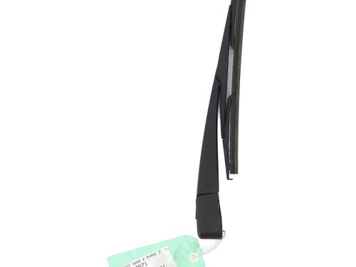 Rear windshield wiper arm PEUGEOT 3008 II SUV (MC_, MR_, MJ_, M4_) 1.2 THP/ PureTech 130 (MRHNSM, MRHNSU, MRHNSJ, MRHNYW,... | BP28683824C144 