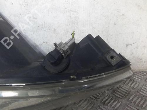 Used Right headlight PEUGEOT 206 CC (2D) 1.6 16V (2DNFUF, 2DNFUR) (109 hp) 20368502