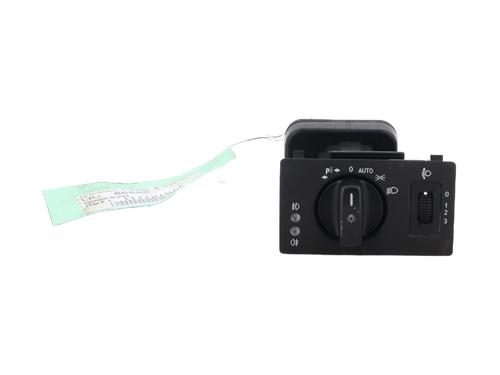 Used Headlight switch MERCEDES-BENZ B-CLASS Sports Tourer (W245) B 200 CDI (245.208) (140 hp) 28683808