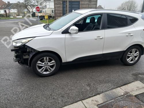 Middle console HYUNDAI ix35 (LM, EL, ELH) 2.0 CRDi 4WD | BP34172829I22 - Image 10