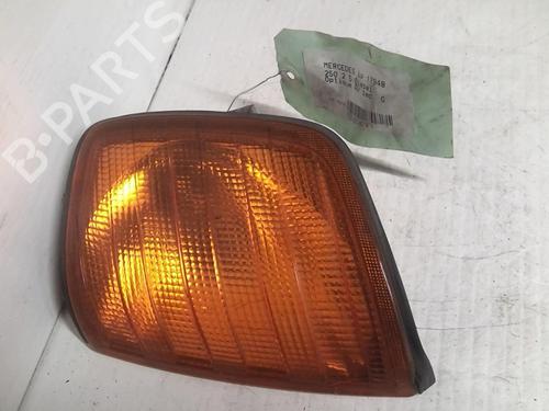 Clignoteur links MERCEDES-BENZ 124 Saloon (W124) 250 D (124.125) (94 hp) 20370760