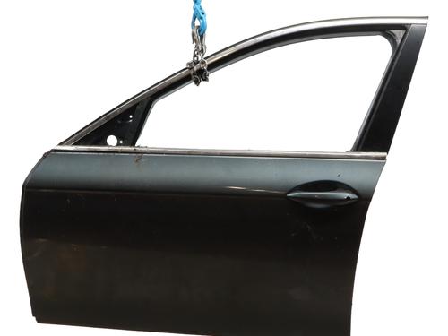 Used Left front door BMW 5 Touring (F11) 528 i (258 hp) 31704684