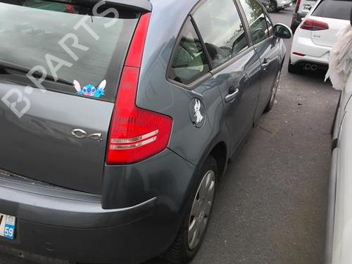 Electronic module CITROËN C4 I (LC_) 1.6 HDi | BP30528165M83  - Image 17