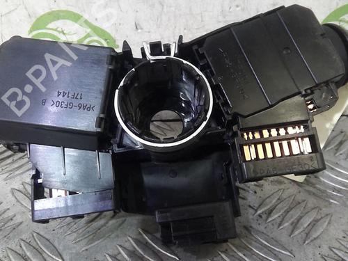 Steering column stalk TOYOTA YARIS (_P9_) 1.4 D-4D (NLP90_, NLP90R) | BP21777767I23 
