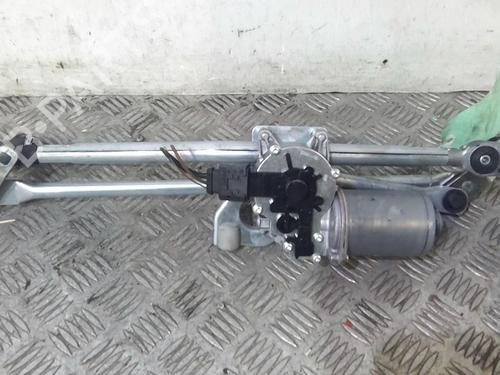 Used Front wiper motor Front wiper motor BMW X1 (E84) xDrive 18 d (143 hp) 20367872 20367872