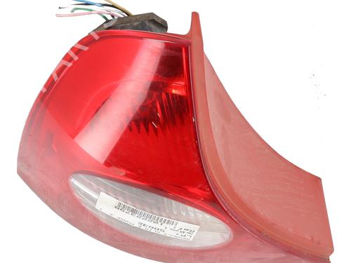 Used Left taillight RENAULT CLIO II (BB_, CB_) 1.4 16V (B/CB0P, BB13) (98 hp) 24116122