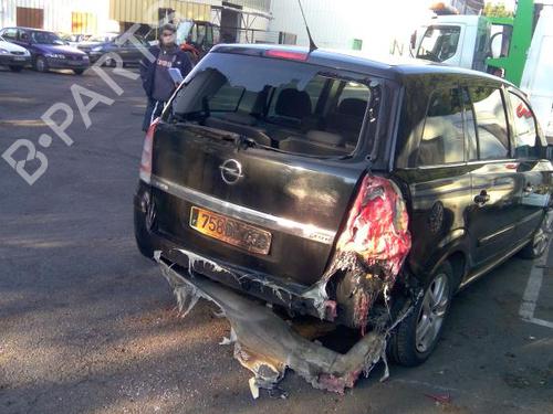 Left mirror OPEL ZAFIRA / ZAFIRA FAMILY B (A05) 1.9 CDTI (M75) | BP22000598C26 