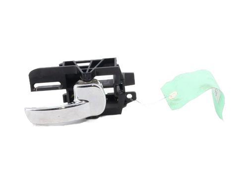 Højre bagtil invendig håndtag NISSAN QASHQAI I (J10, NJ10) 2.0 dCi All-wheel Drive (150 hp) 31983810