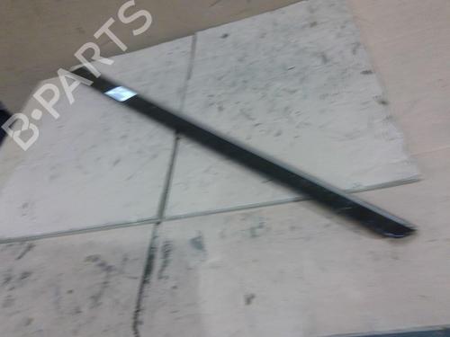  Baguette de porte MERCEDES-BENZ M-CLASS (W164) ML 320 CDI 4-matic (164.122) (224 hp) 32102812