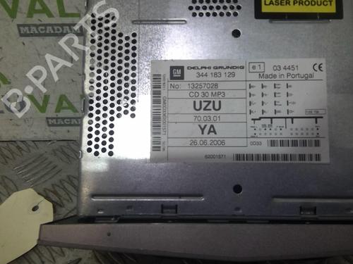 Used Radio OPEL CORSA D (S07) 1.2 (L08, L68) (80 hp) 21812194